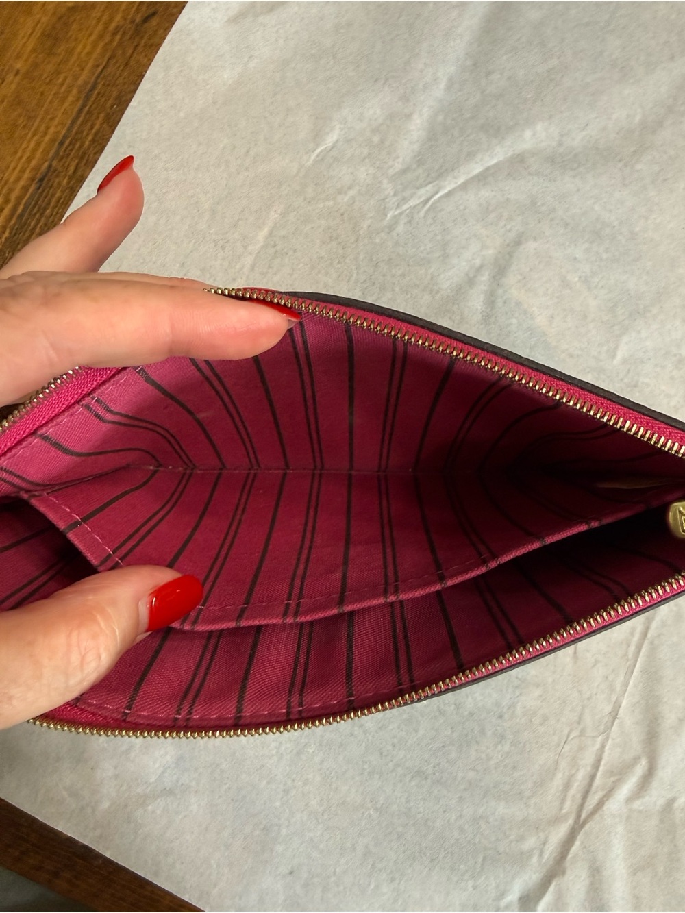 Louis Vuitton Brown Monogram Wristlet with Pink Trim - Picture 6 of 8